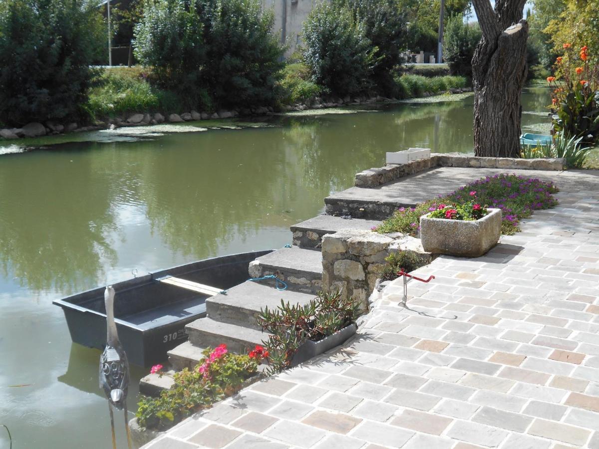 Marais Poitevin Bord Riviere Peche ,Barque, Velos, Wifi, Linge, Cheminee, Cuisine, Terrain De Boules La Taillee Exteriér fotografie